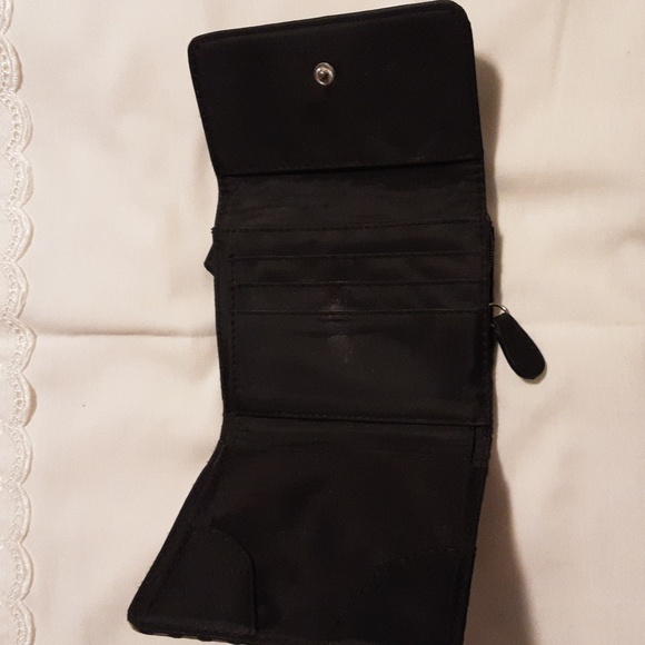 Longaberger wallet - Picture 2 of 3